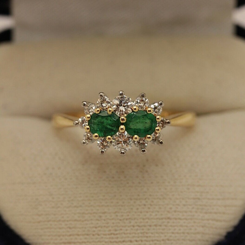 OLD VINTAGE DIAMOND ANY EMERALD DECORATED 18K GOLD PRETTY RING