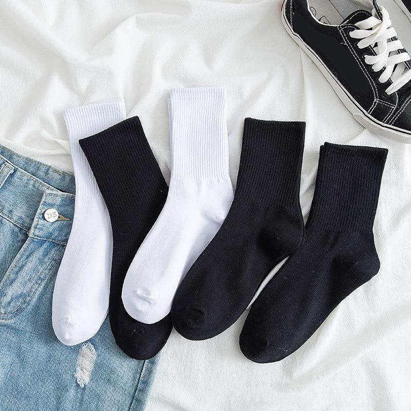 Men Women's Socks New Korean Harajuku Vintage Streetwear Long Short Socks Solid Colour Unisex Casual Hip Hop Socks