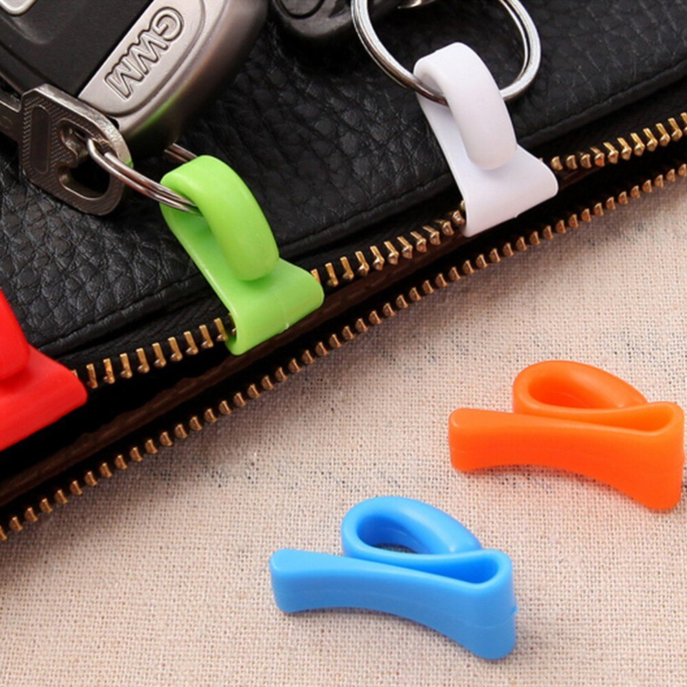2 pcs Practical Anti Lost Key Clips Key Holder Built-in Bag Inner Hooks