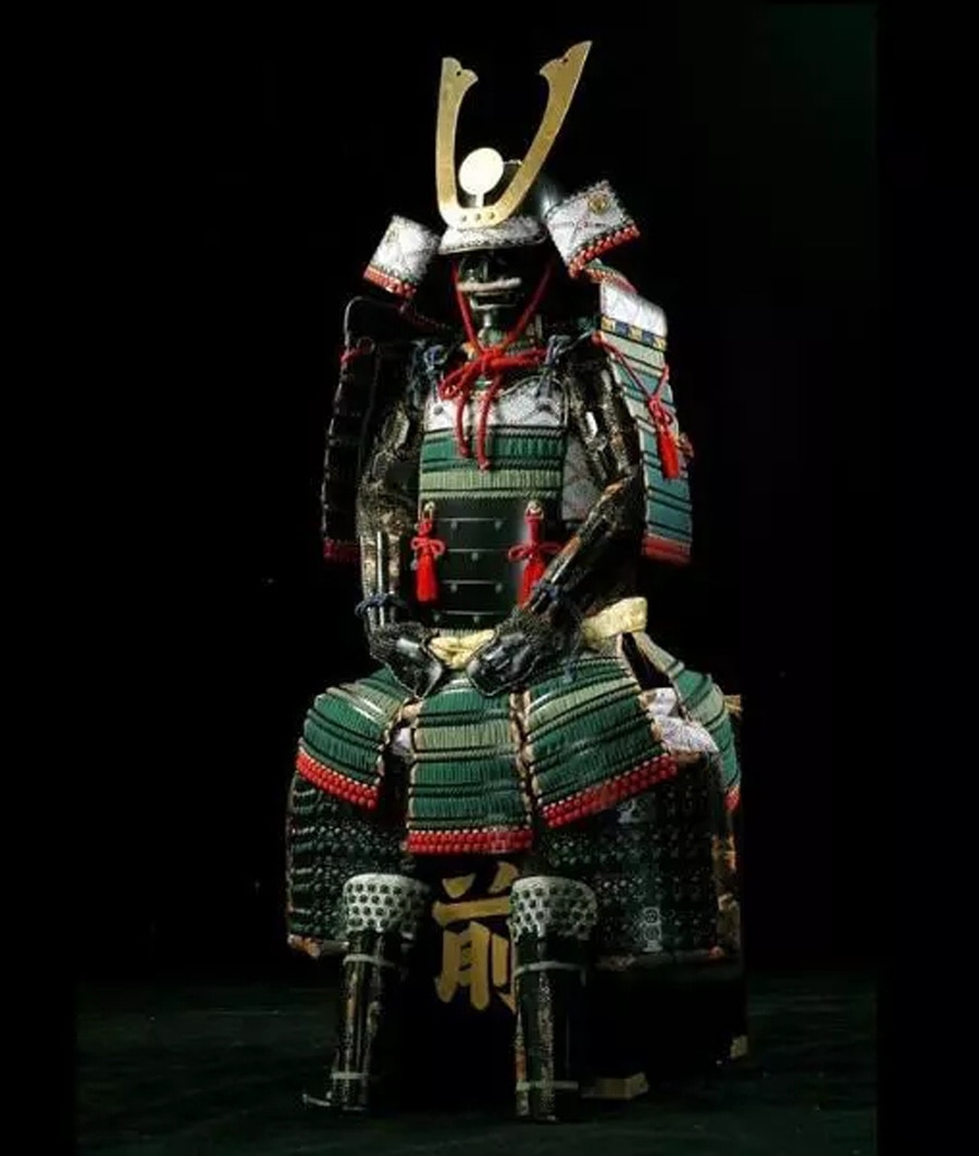 Wearable Japanese samurai armor Ancient armor General cosplay costumes