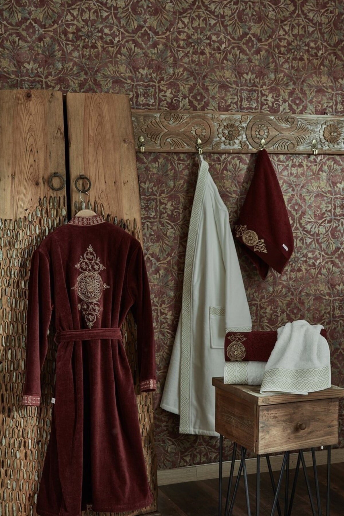 Ottoman Tuğra Hurrem Sultan Cream Burgundy Organic Cotton Family Robe Set 10 Piece