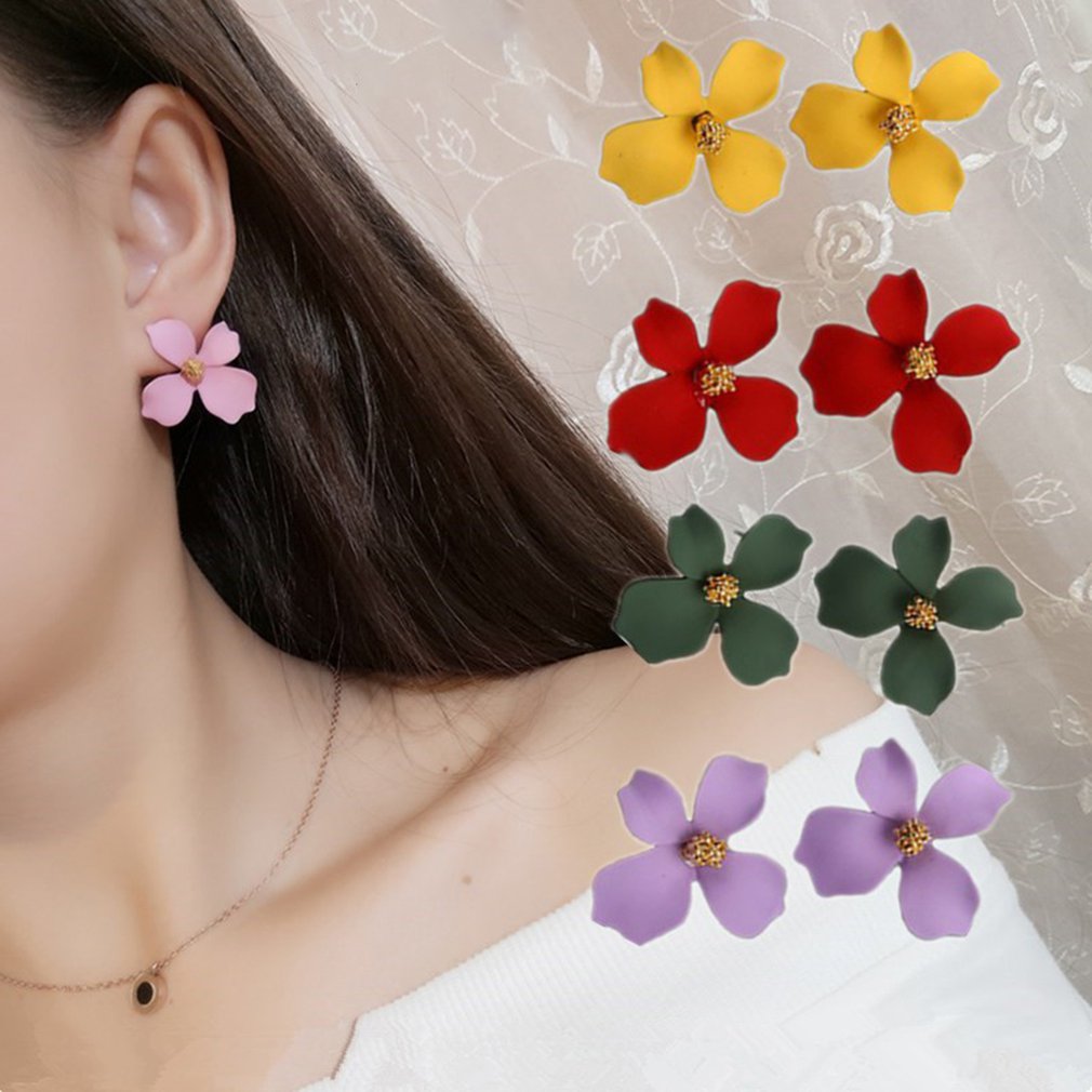 Fashion Ear Jewelry Spray Paint Flower Stud Earrings For Women Korea Sweet Lovely With Irregular Petals Party Gift