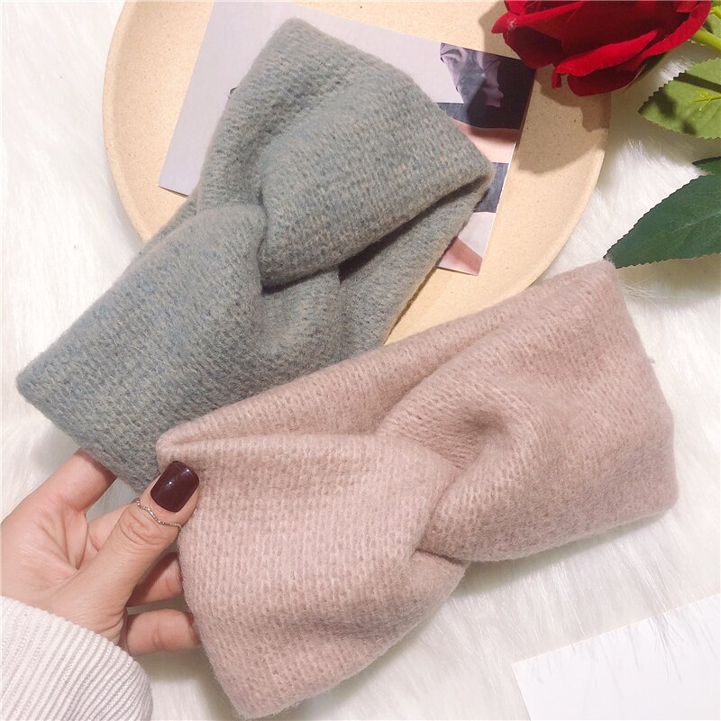 2021 Woolen Cross Cross Top Knot Elastic Hair Bands for Women Soft Solid Color Turban Headbands Women Girls Hair Accessories