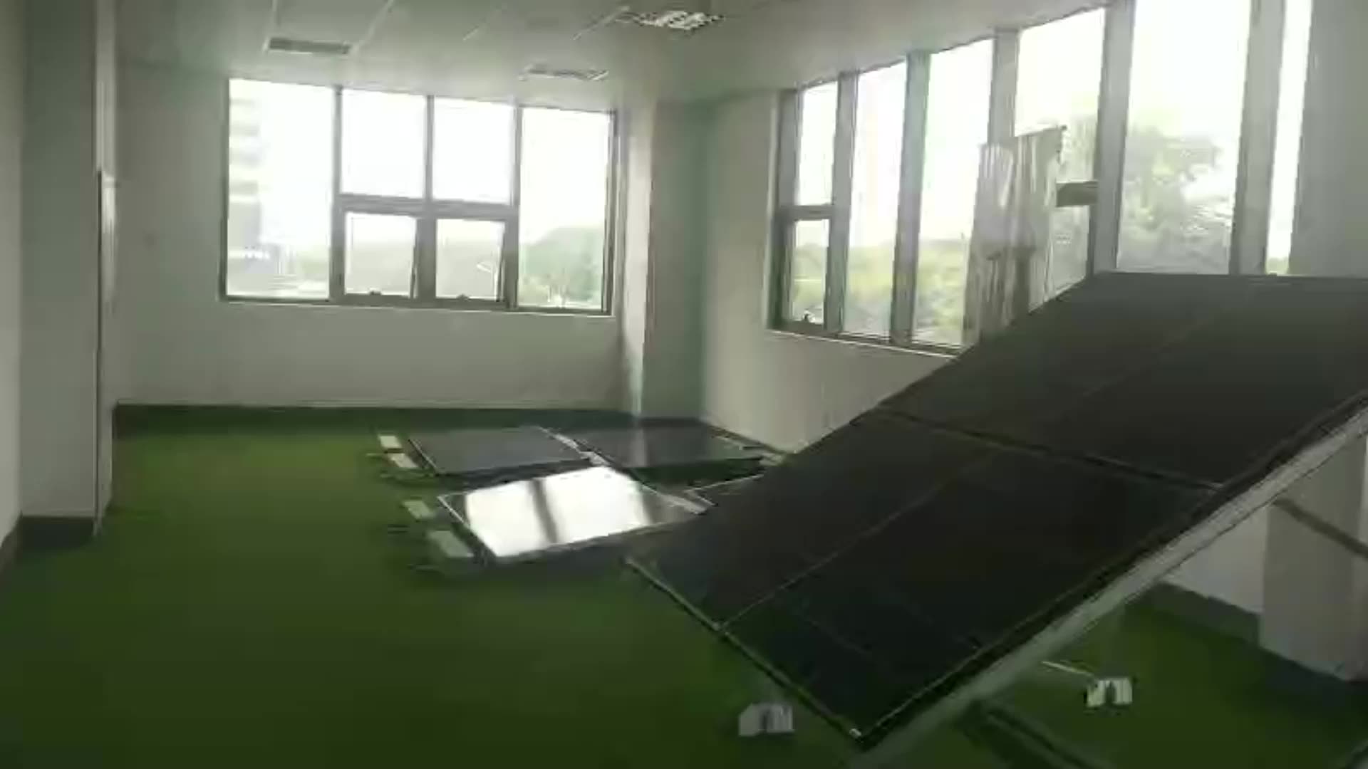 Inverters for Commercial Solar System 60kw 40kw 50w 70kw 80kw Solar Inverter Max Power overload Protection Output Weight