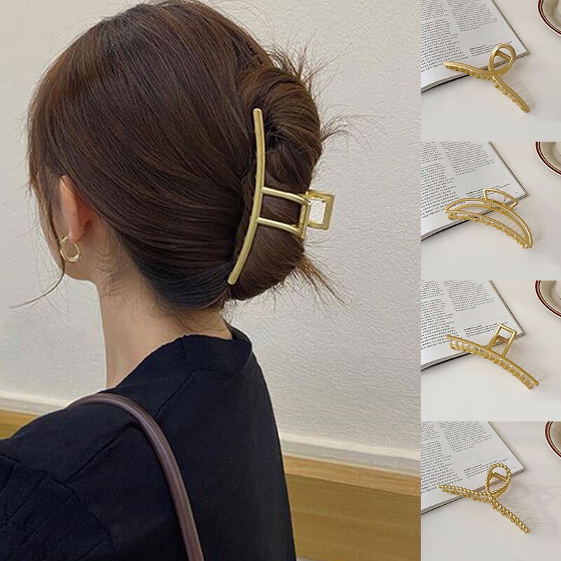 Fashion Chic Gold Metal Hollow Out Hair Claws Clip Women Large Size Shark Clip Cross Geometric Barrettes Lady Hair Accessories