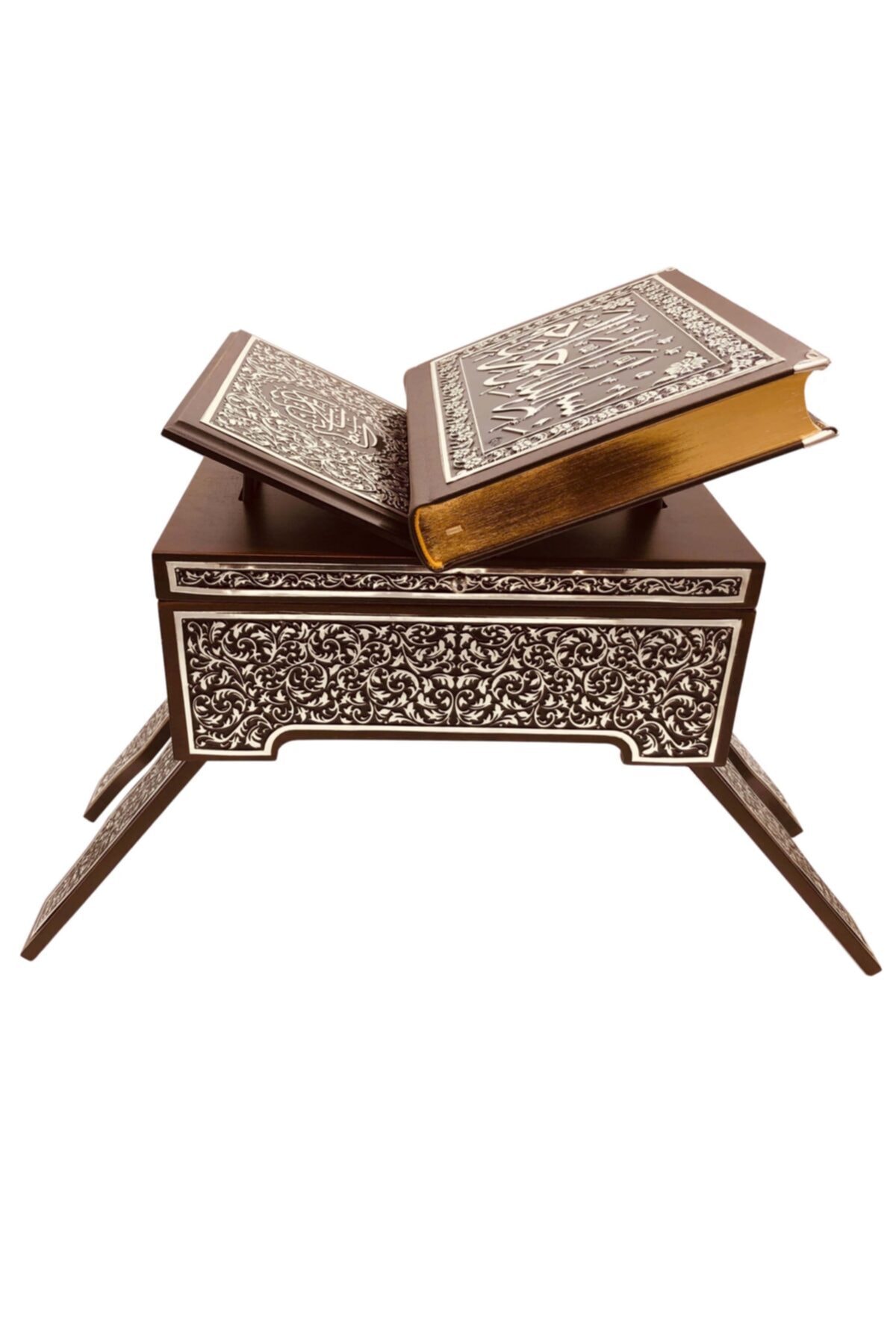 Holy Quran with Silver Coffer Rahleli Hy-218