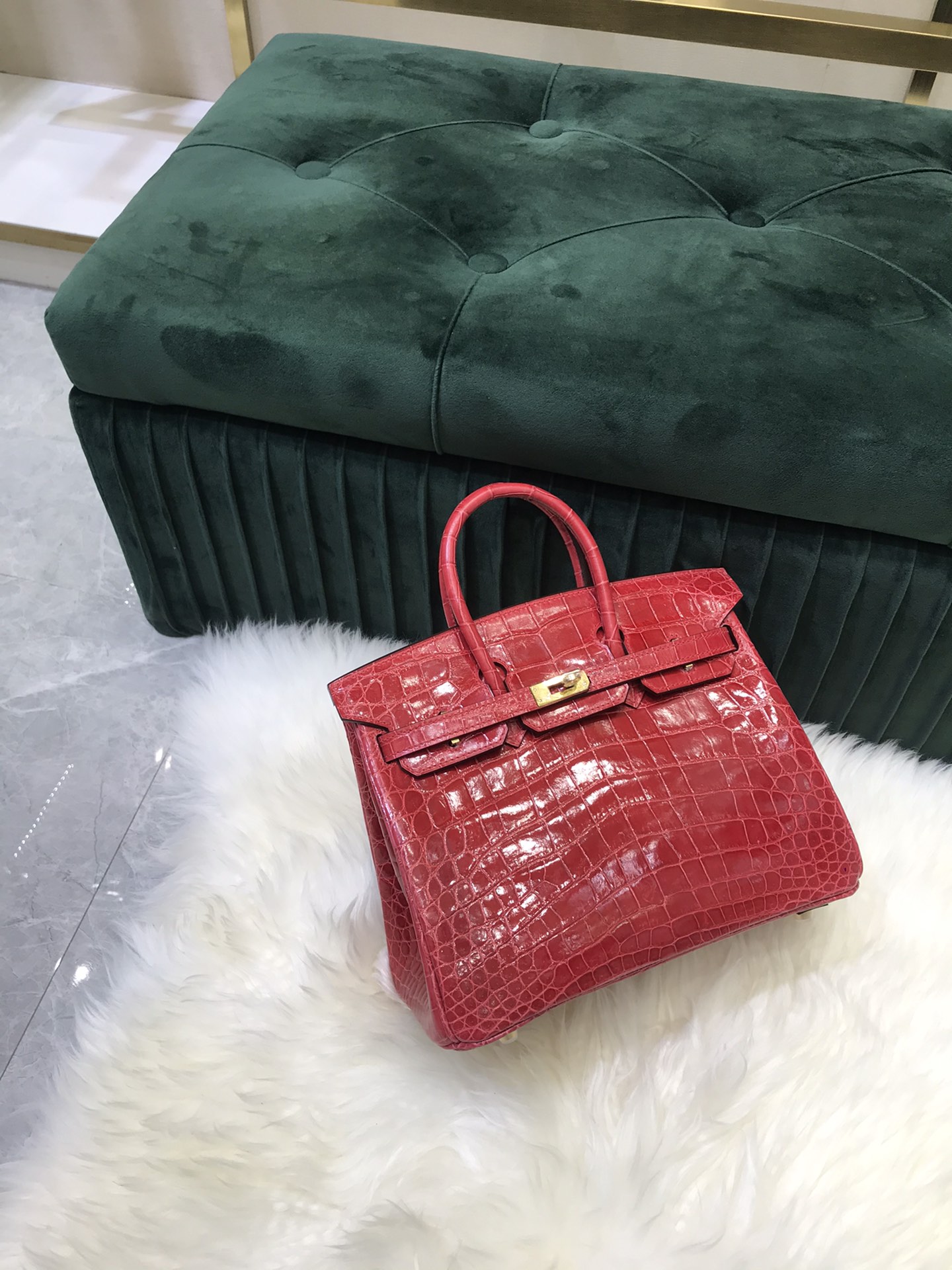 Fully Handmade Crocodile BRAND Handbag,25CM,Red Shinny Crocodile Leather Bag, Luxury purse,Wax line stitiching,Fast delivery