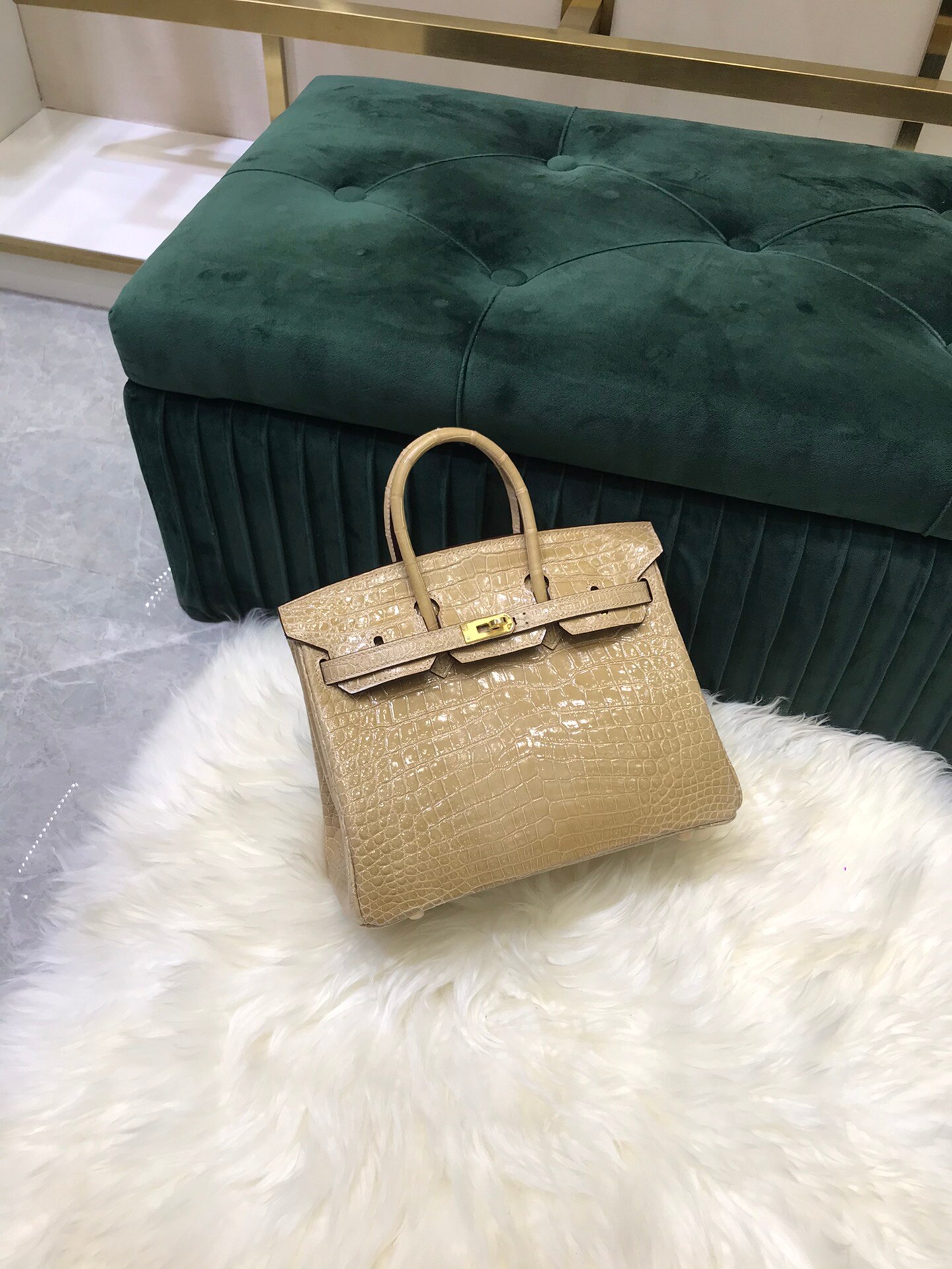 Fully Handmade Crocodile BRAND Handbag,25CM,Beige Shinny Crocodile Leather Bag, Luxury purse,Wax line stitiching,Fast delivery