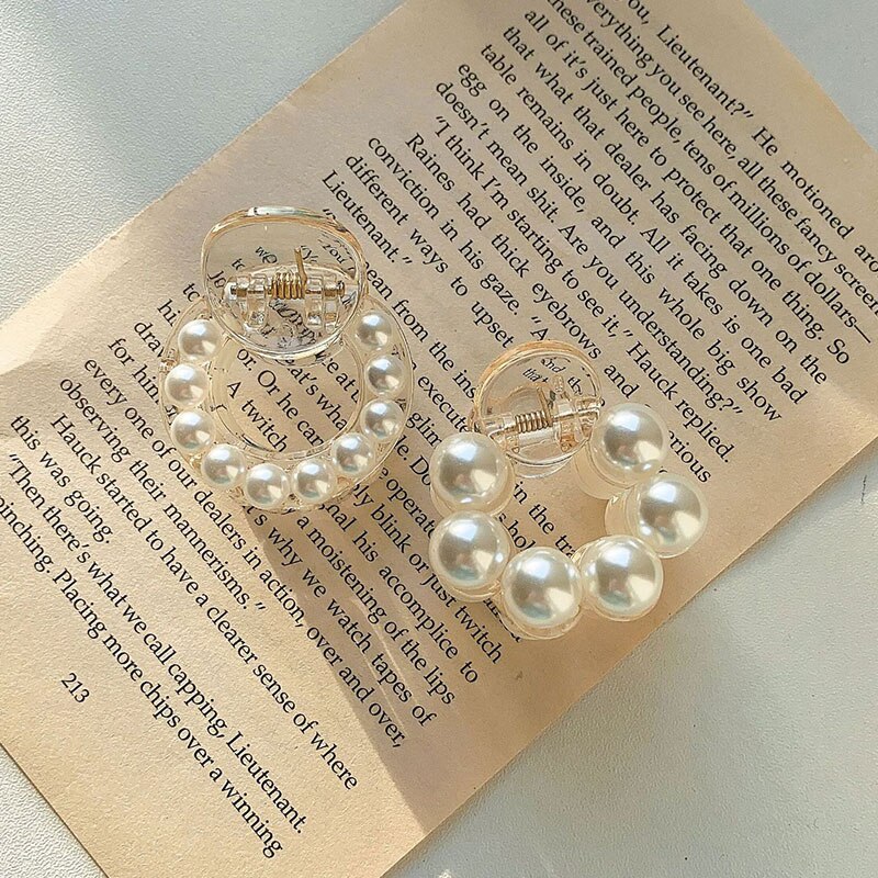 Elegant Mini Pearl Hair Claw Clip Chic Hair Crab Hairpins Women Hair Accessories Pearl Hair Clip Geometric Barrettes Hair Clips