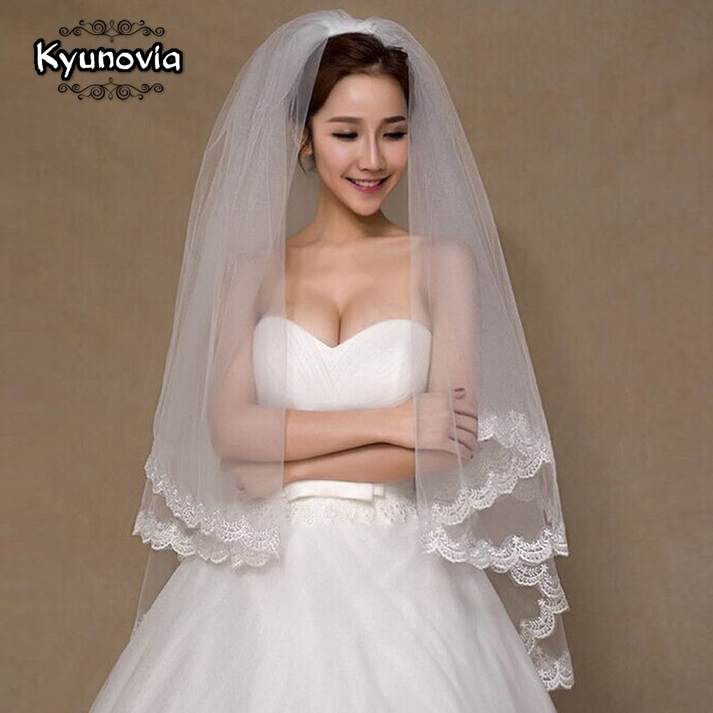 Kyunovia 2 Tier Bridal Veil Beautiful White Cathedral Short Wedding Veils Lace Edge With Comb Bride Veils A00187