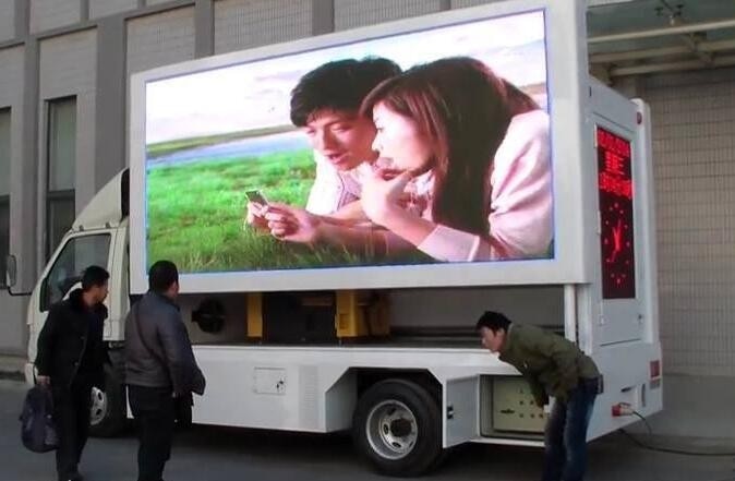 TEEHO mobile led sign on truck P5 Outdoor videowall 6500cd 960x960mm High brightness signs advertising billboard led display