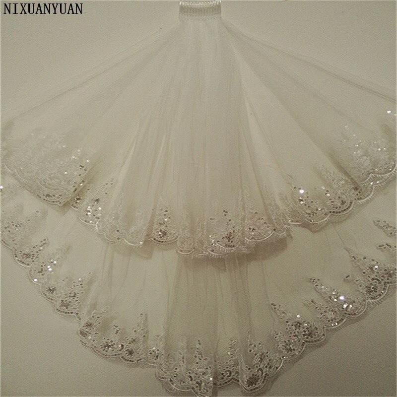 New Princess Wedding Veils with Appliqued Short White/Ivory Romantic Wedding Accessories Elegant 2 Layers Bridal Veils with Comb