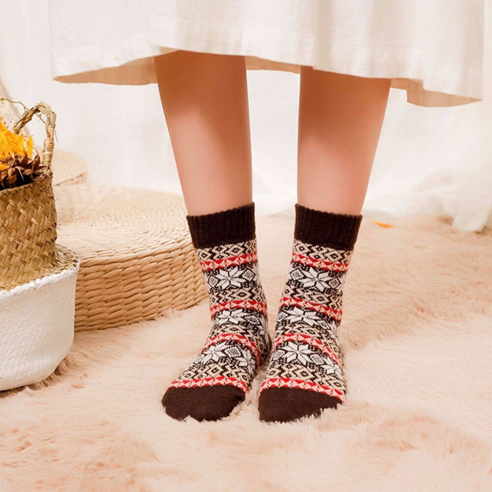 Women Winter Retro Ethnic Style Thermal Long Socks Warm Snowflake Thickening New