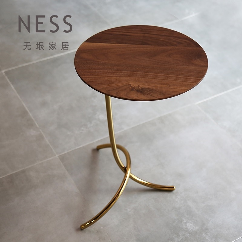 100x PACK, 52cm High Small Coffee Table with Metal Frame in Gold / Wood Table Top of 35cm Round