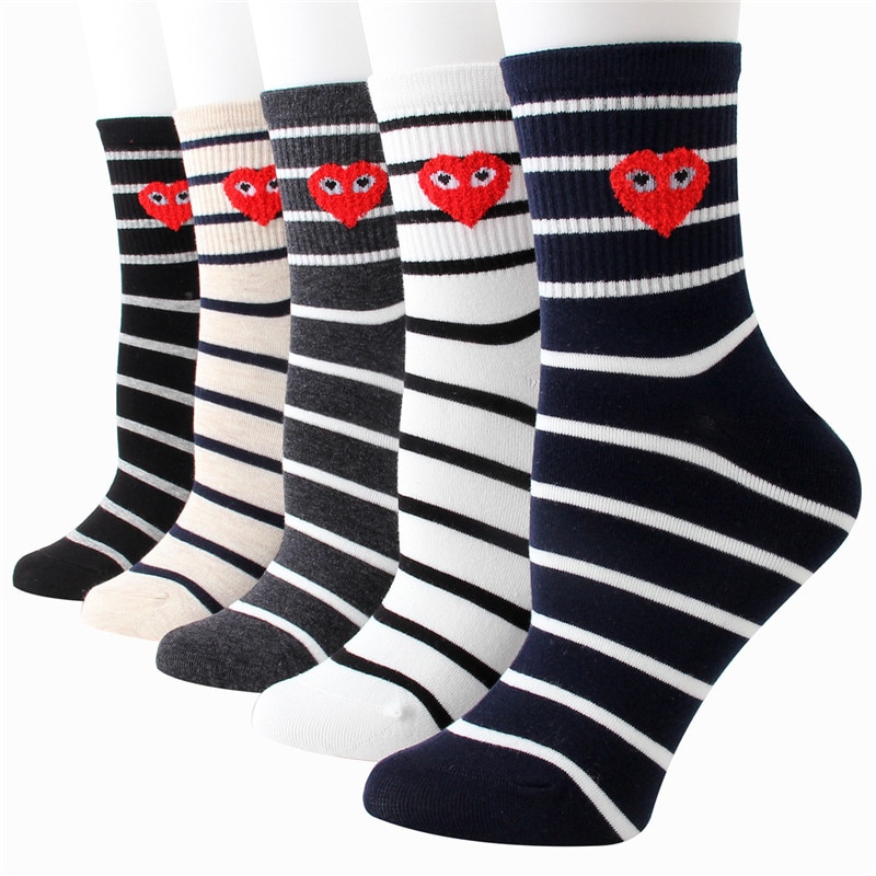 Kawaii Women 3D Socks Red Heart Pattern with Big Eyes Japan Cute Campus Simple Basic Fresh Female Sokken Happy Socks Sweet Girls