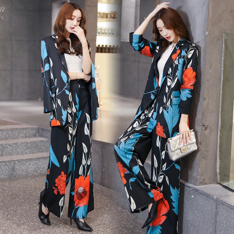 New Autumn 2019 Lady Floral Suits Sets Elegant Female Two Pieces Floral Cardigan With Pants Free Shipping