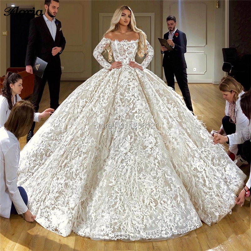 Luxury Puffy Ball Gown Bridal Dresses Islamic Aibye 2020 Feathers Wedding Dresses Robe De Mariee Arabic Dubai Bride Gowns Kaftan