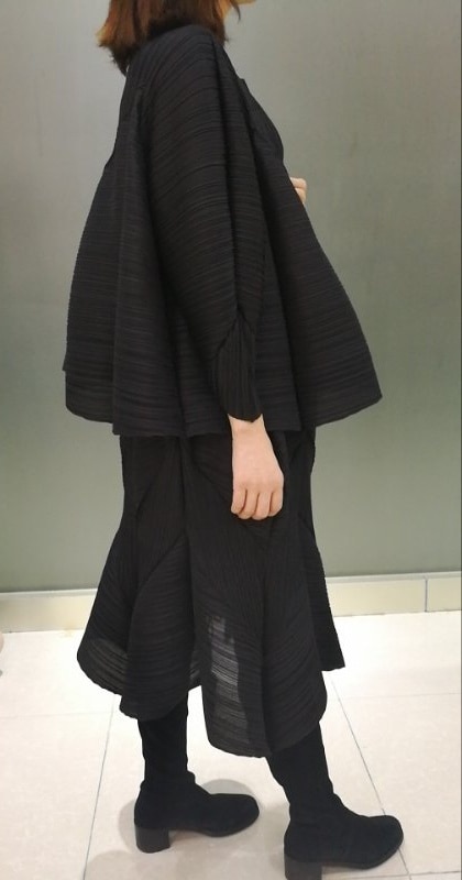 Miyake Pleated Art Design Full Petal Pleated Single Button Coat Pleats Coat