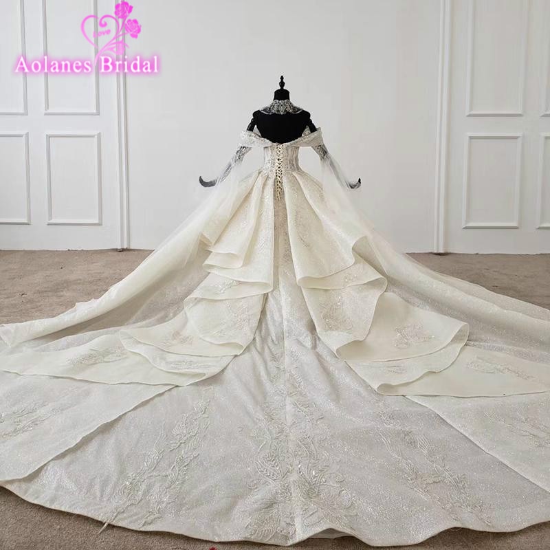 Shiny Wedding Dresses Long Sleeves Glitters Lace Ball Gown Bride Dress With Necklace Chain Sleeve Shawl Bridal Ball Gown Wedding
