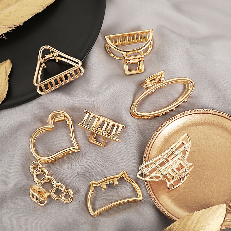 New Women Girls Cute Heart Hollow Geometric Gold Alloy Hair Claws Sweet Headband Hair Clips Hairpins Fashion Hair Accessories