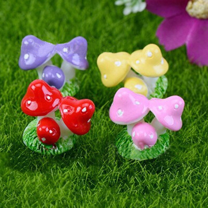 Pizies New Arrival 1pc Mini Resin Mushroom Miniature Toys Plant Micro DIY Fairy Accessory Stakes Craft Action Toy Figures