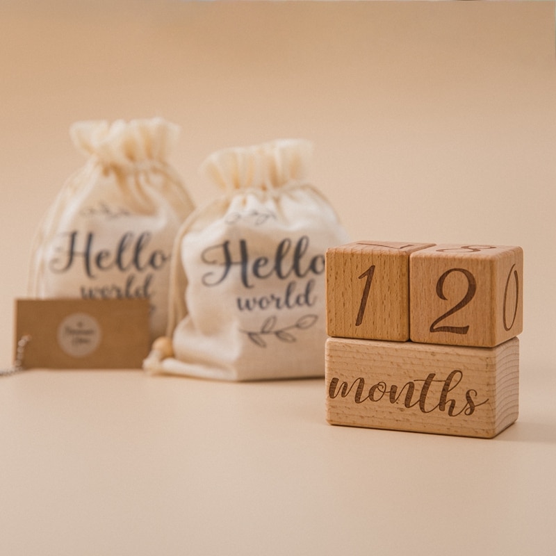3pcs/set Handmade Baby Milestone Cards Square Engraved Wood Infants Bathing Gift Newborn Photography Calendar Photo Accessories